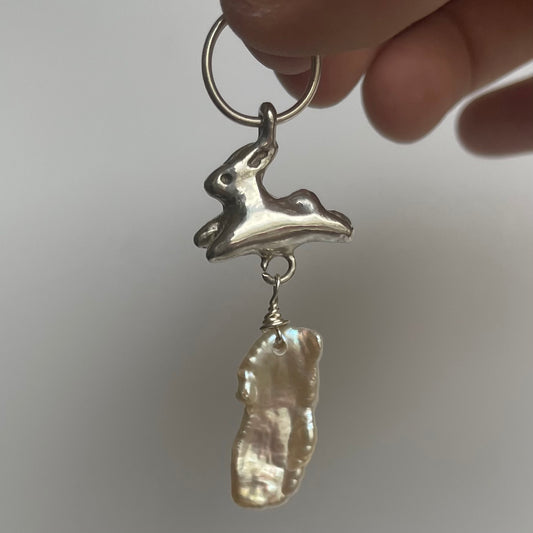 La Conejita, Bunny Earrings with Heavy Pearl - Silver
