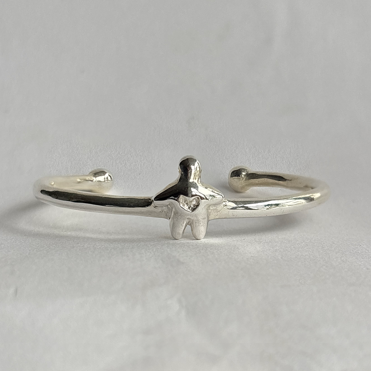 Heart Stopper Bangle - Silver