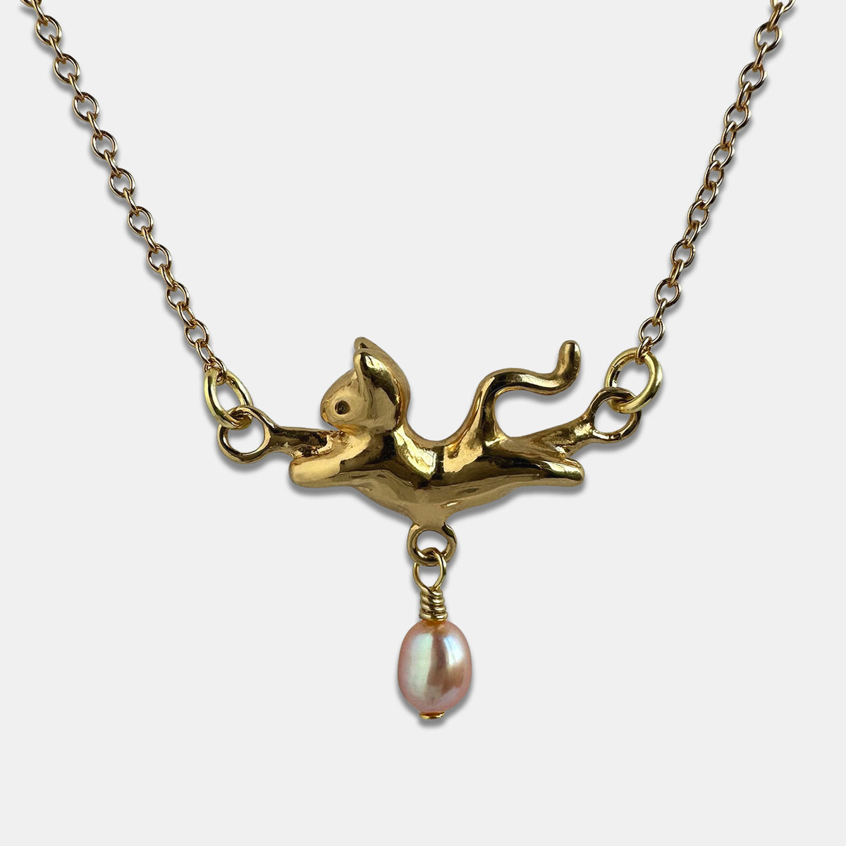 Dancing Cat Necklace Rounded Pearl